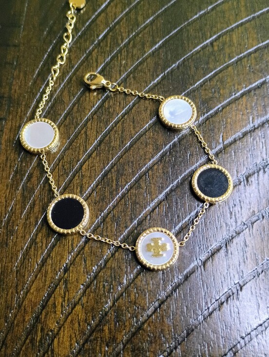 Fashion Jewelry Jewelry - New Gold-Tone Bracelet with Black and White Discs